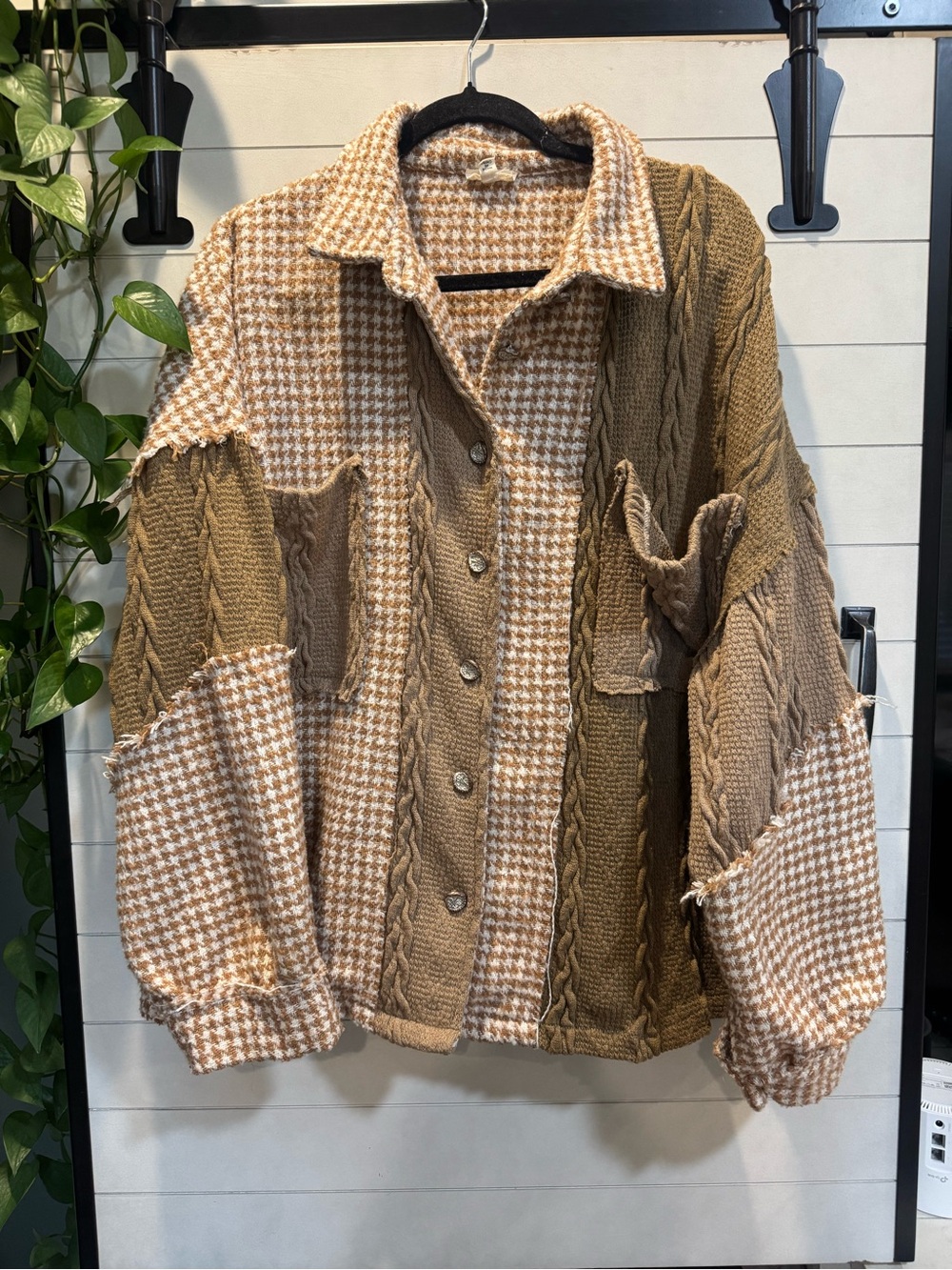 POL Patchwork Knit Blazer in Beige and Tan